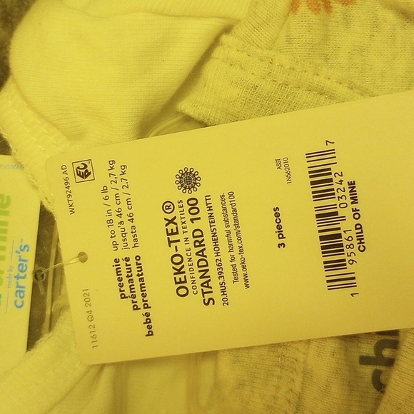 Newborn outfits - Picture 3 of 3